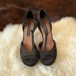 Steven Madden studded heel